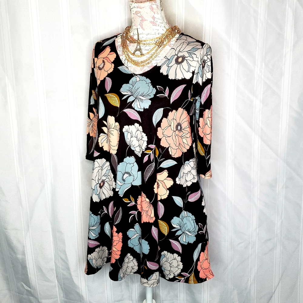 V-neck swing Tunic xsmall by a&d